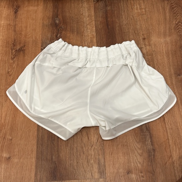 Athleta Mesh Racer Short 4” - Picture 2 of 4